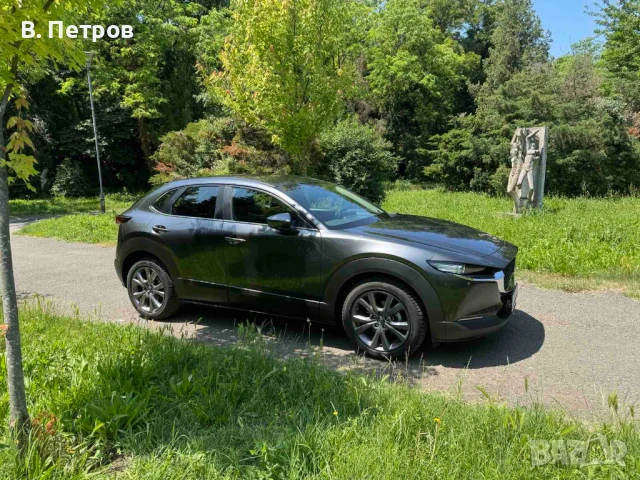 Продавам Mazda CX-30 2.0  M-Hibrid Exclusive – Бензин – , снимка 4 - Автомобили и джипове - 50596170