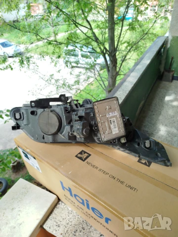 части от ляв, ксенонов фар- Valeo- Citroen C4, снимка 2 - Части - 50607109