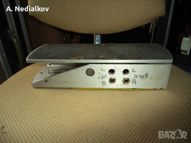Ernie Ball volume pedal, снимка 4 - Китари - 44932031