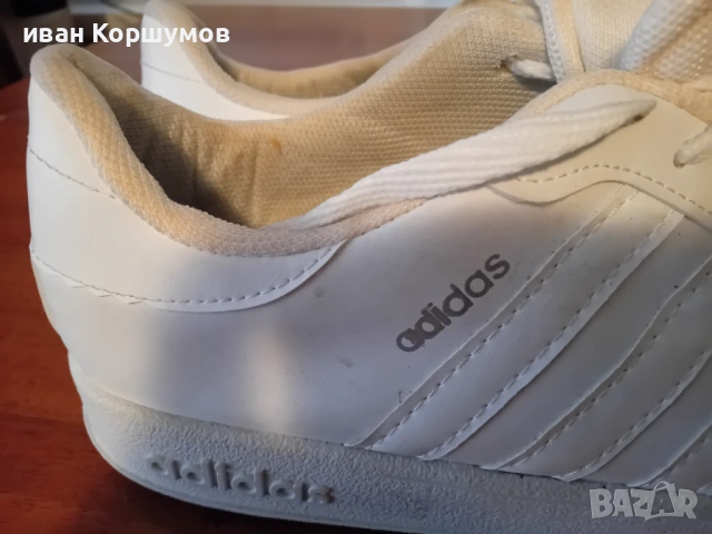 Маратонки ядидас  43 номер 10 евро