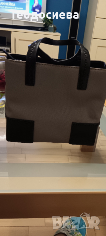 Бутикова дамска чанта Estee lauder , снимка 8 - Чанти - 44517583