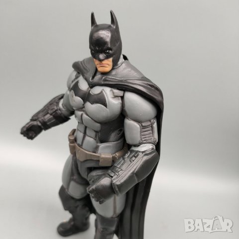 Екшън фигура на Batman, снимка 3 - Колекции - 40538741