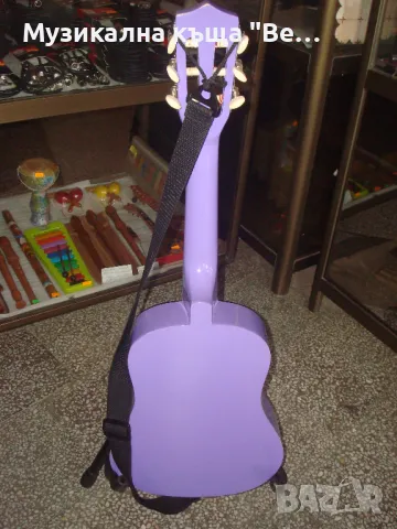 Китара /детска/ с колан, снимка 14 - Китари - 47608984