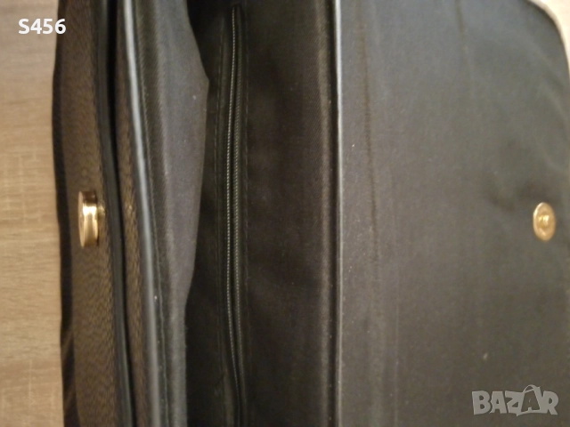 Дамска чанта. Друга,Нова, снимка 2 - Колани - 50933498