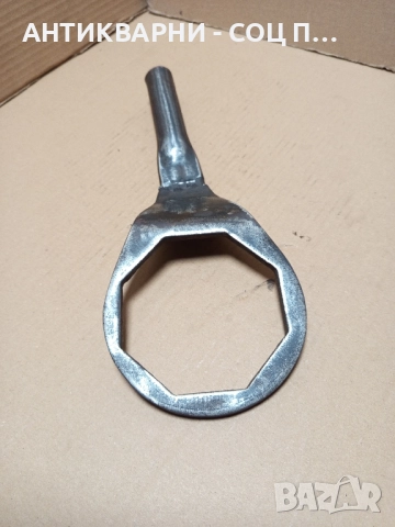 Соц Стар Голям Гаечен Ключ Тегло 0.900кг. 104мм., снимка 3 - Антикварни и старинни предмети - 52203120