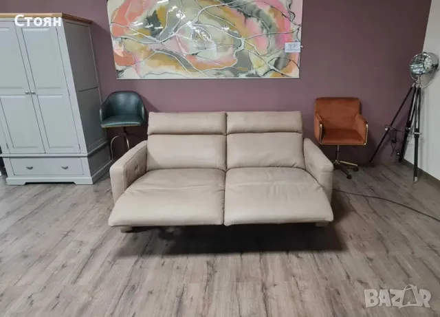 Италиански кожен диван тройка с електрически релаксиращ механизъм, снимка 2 - Дивани и мека мебел - 50059092