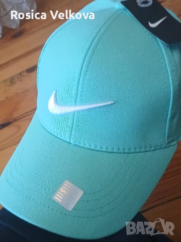 Маркови шапки с козирка , снимка 16 - Шапки - 54049740