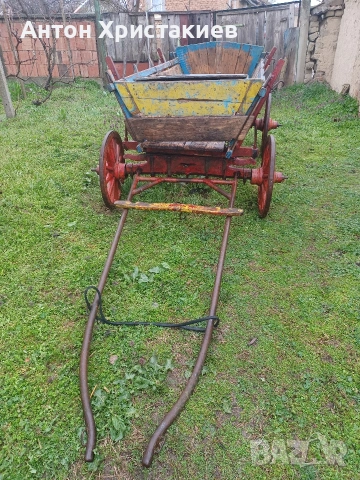 Продавам каруца за ползване или декорация.