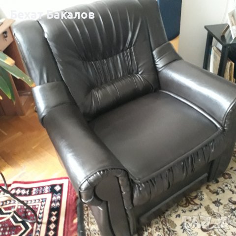 Продавам кожен фотьойл- символ на уют , лукс и комфорт, снимка 3 - Дивани и мека мебел - 38416010