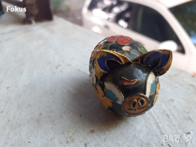 Прасенце клоазоне бронз клетъчен емайл, снимка 5 - Антикварни и старинни предмети - 53294416