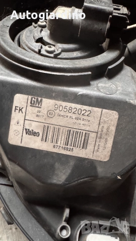 Оригинални Фарове зa Opel Zafira 2001 - 90582022, снимка 2 - Части - 52631401