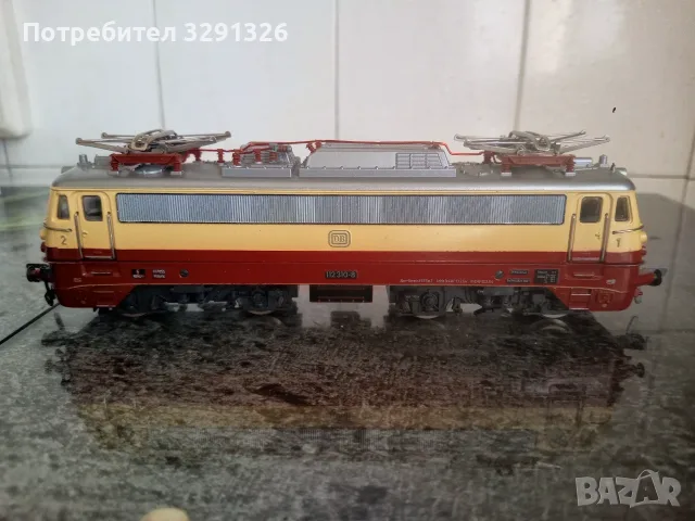 Локомотив в мащаб НО Piko E44, снимка 11 - Влакчета, самолети, хеликоптери - 55102802