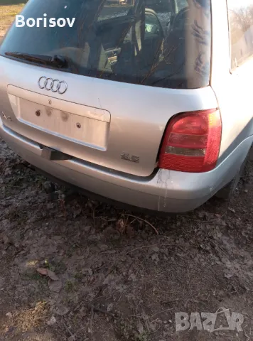 Ауди А4 2.8. V6 Куатро, снимка 8 - Автомобили и джипове - 48718629