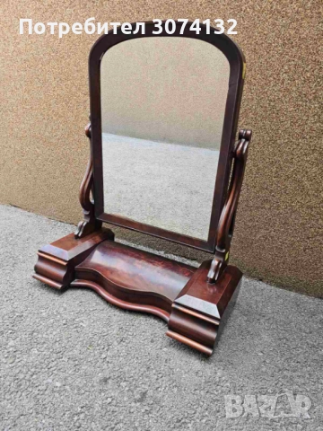 Голямо настолно огледало с чупещо се рамо и интарзия