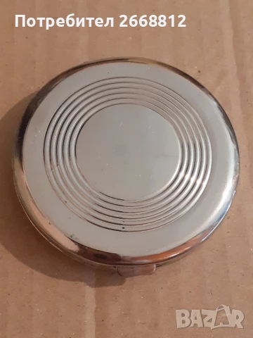 пудриера, снимка 2 - Антикварни и старинни предмети - 50756756