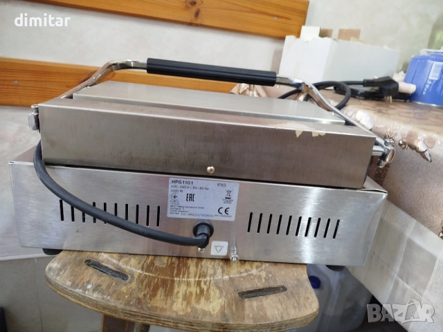 Тостер за заведения - 3000 W, снимка 4 - Тостери - 51678190