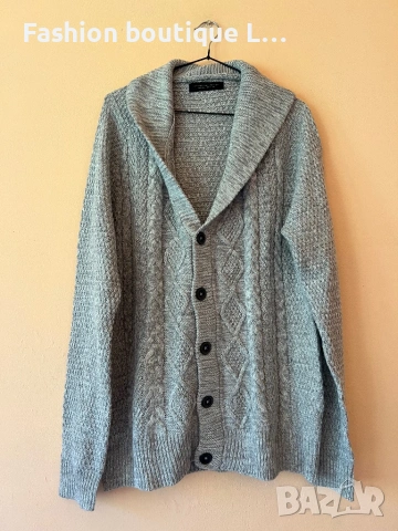 Плетена сива жилетка с копченца отпред 100% акрил размер XL 🩶🩶🩶🩶