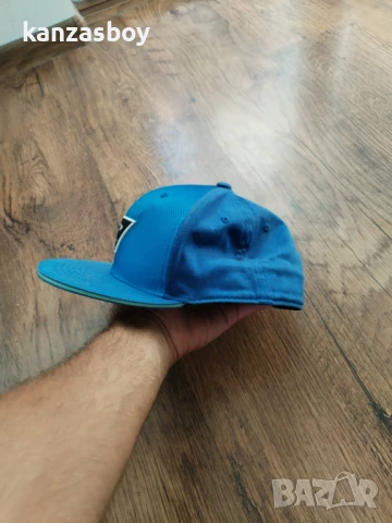 o'neill flexfit - страхотна мъжка шапка , снимка 4 - Шапки - 51395479