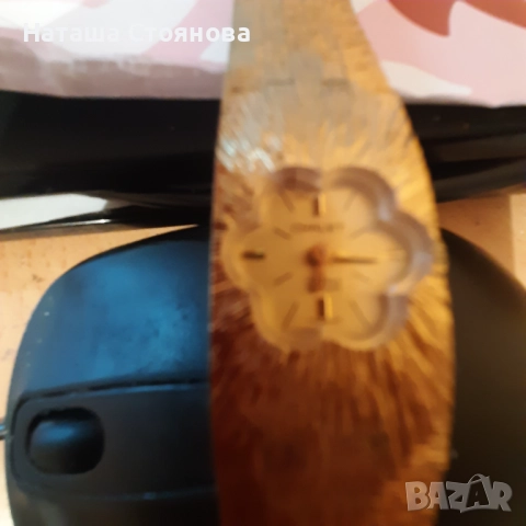 Дамски швейцарски часовник Chalet от 1970те, снимка 3 - Дамски - 52639544