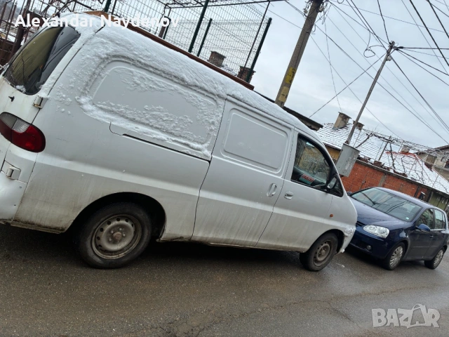 Hyundai H1 2.5 diesel , снимка 2 - Бусове и автобуси - 54129359