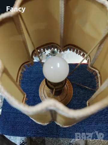 Страхотна дървена настолна лампа, снимка 11 - Настолни лампи - 49225696