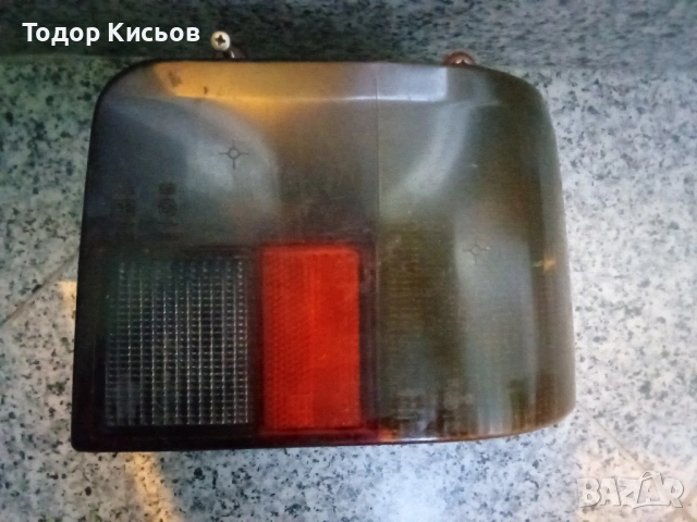 Оригинален десен стоп за Peugeot 205