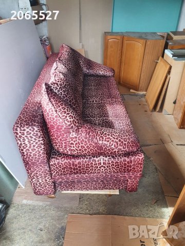 Триместен диван, снимка 3 - Дивани и мека мебел - 39984257