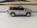 Метална количка Toyota Land Cruiser V8 Siku мащаб 1:55, снимка 6