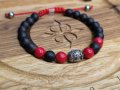 Мъжка/дамска гривна естествени камъни-червен корал, дървени мъниста и сребърни елементи
