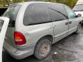 Chrysler Voyager 2.0 I на части, снимка 3