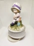 Керамичен музикален карусел – момиченце с коте, снимка 4