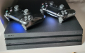 Плейстейшън 4 Про с два джойстика , снимка 1 - PlayStation конзоли - 44765570
