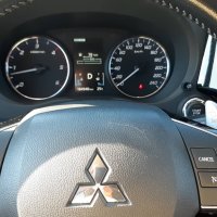 Mitsubishi Outlander 2.2di-d 4x4 | Навигация + Камера - 5/7 места, снимка 7 - Автомобили и джипове - 41868512