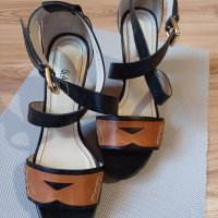 Дамски сандали на ток естествена кожа. , снимка 1 - Дамски елегантни обувки - 40195969