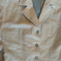 Продавам елегантно сако с рязана бродерия , снимка 3 - Сака - 39932480