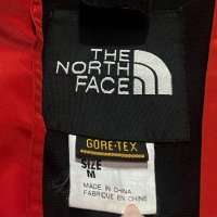 The North Face Vintage GoreTex Jacket — размер М, снимка 4 - Якета - 44262115