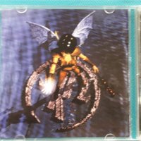 Magic Kingdom – 1999 - The Arrival (Heavy Metal), снимка 5 - CD дискове - 42919309
