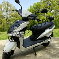 Електрически скутер EGV OPAI 3000W WHITE FLASH , снимка 9 - Мотоциклети и мототехника - 36652965