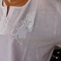 РАЗПРОДАЖБА Бяла блуза с копченца деколтето и бродерия  - 2ХЛ/3ХЛ размер , снимка 2 - Тениски - 37169018