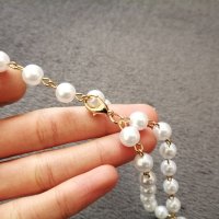 Стилен дамски колан с бели перли и верижка в златист цвят, снимка 12 - Колани - 42790882
