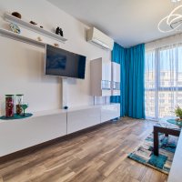 Marina Beach Azur- 100m from the BEACH! LUXURY APARTMENT!, снимка 10 - Почивки на море - 38157542