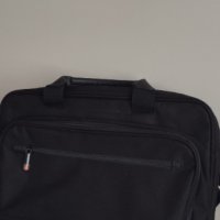 Оригинална чанта за лаптоп, снимка 10 - Лаптоп аксесоари - 44337884