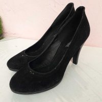 Черни обувки, №38, снимка 1 - Дамски обувки на ток - 29696384