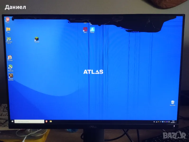 Монитор DELL P2421 с пукнат дисплей , снимка 1