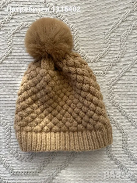Зимна дамска шапка S/M, снимка 1