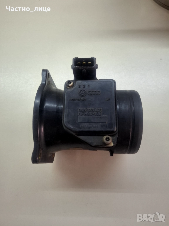 Дебитомер Hitachi за VAG групата от 1.6 101кс оригинален, снимка 1