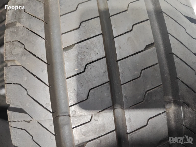 1бр.лятнa гума 215/65/15C Continental, снимка 1