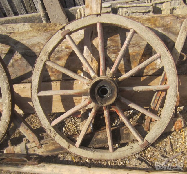 старо Колело от каруца и колело за полилей със синджири, снимка 1