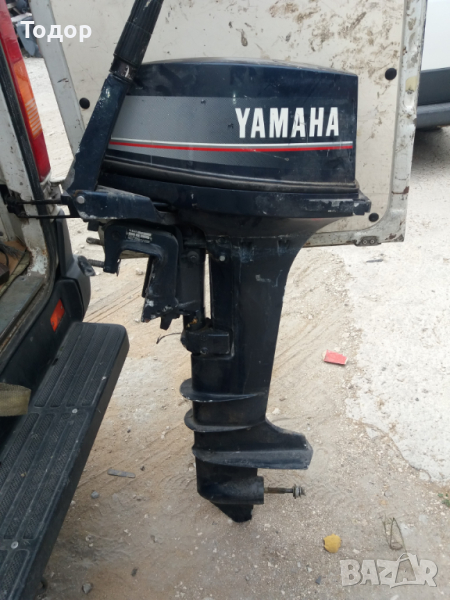Продавам извънбордов д-л Yamaha 15HP, дълъг ботуш, за части, внос от Италия, снимка 1