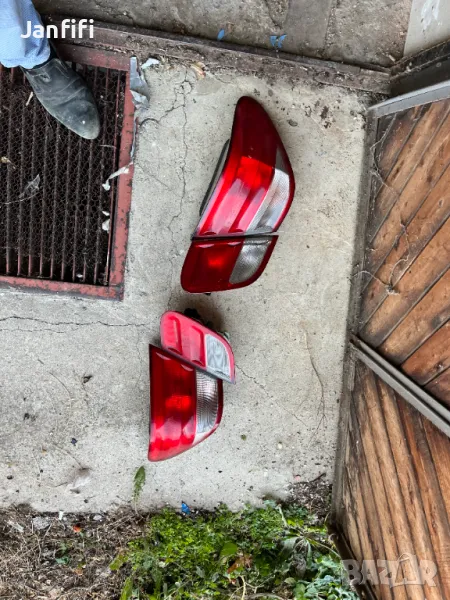 Задни стопове за Мерцедес CLK W 208, снимка 1